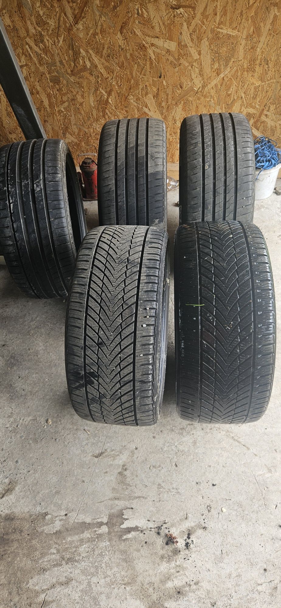 Anvelope 255/35/R19