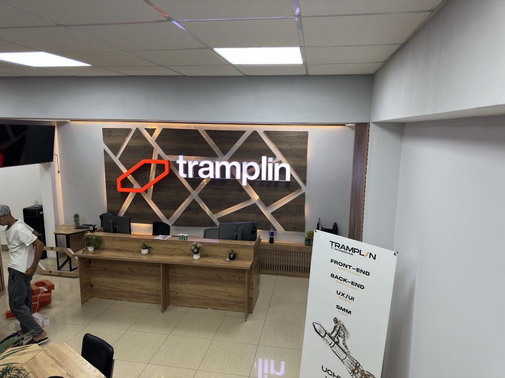 Reklama xizmatlarimizga 1 yil kafolt
