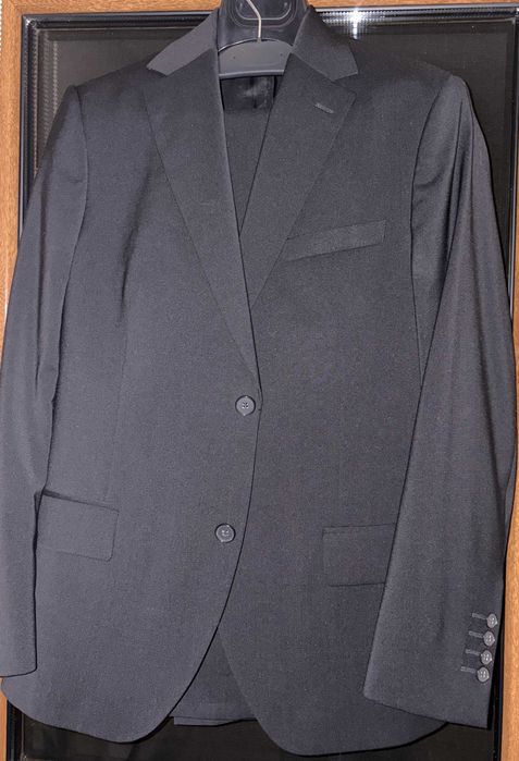 Costum negru Bigotti