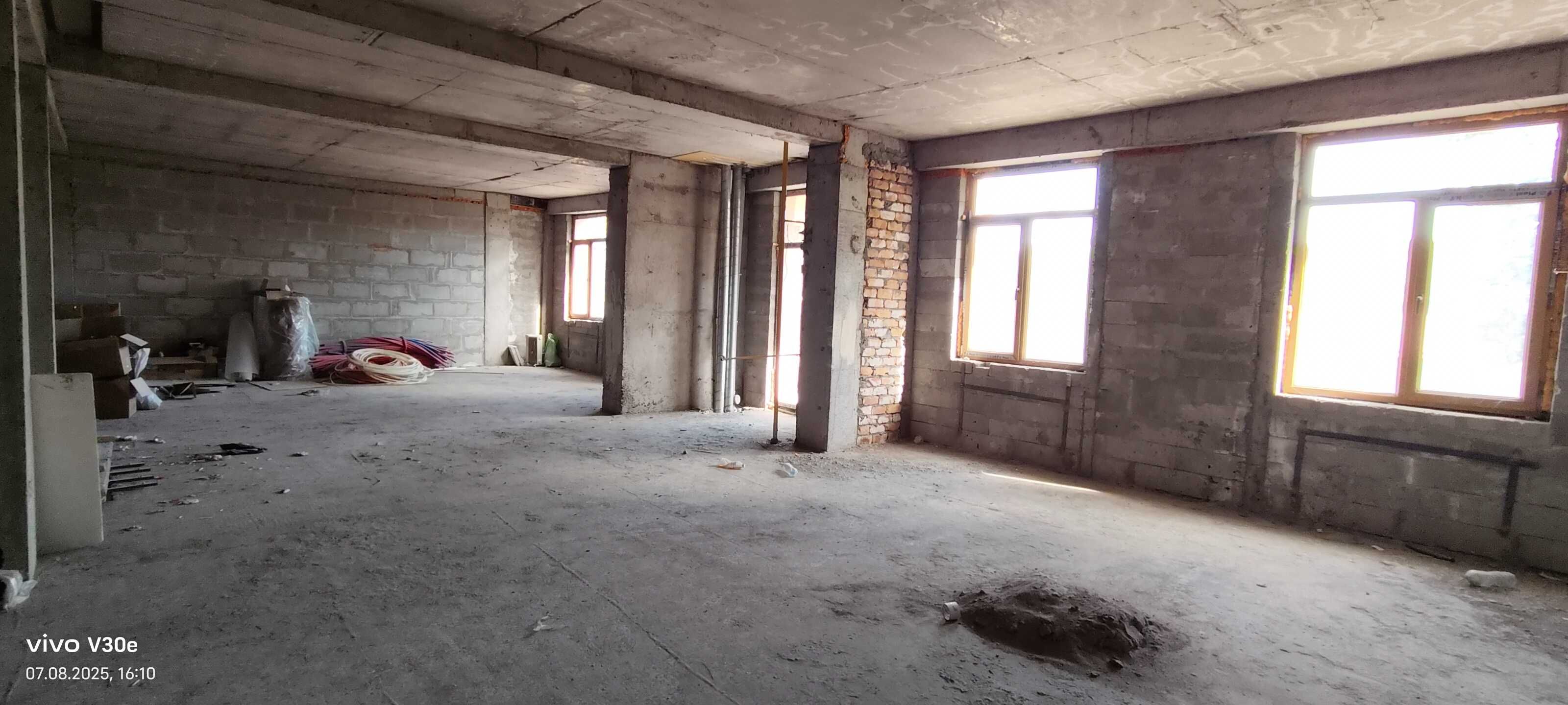 Продается своя квартира в ЖК АККУРГАН, Новомосковская