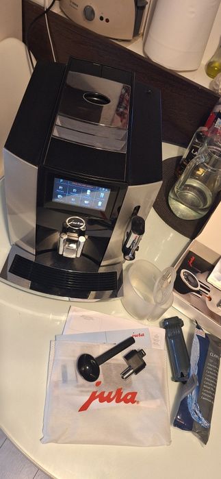 Jura S8 Professional Aroma Moonlight Silver