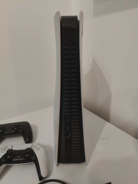 Consola PS5 Disc Edition + 2 Controllere Originale DualSense