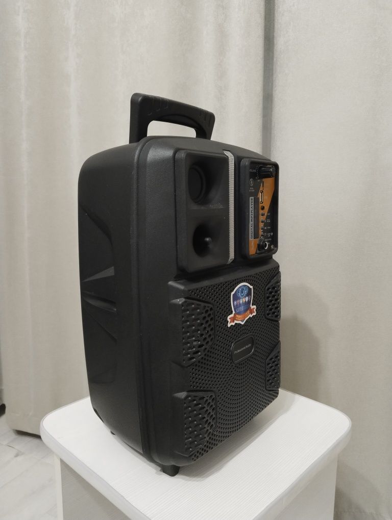 Продам музыкальную MP-3 колонку