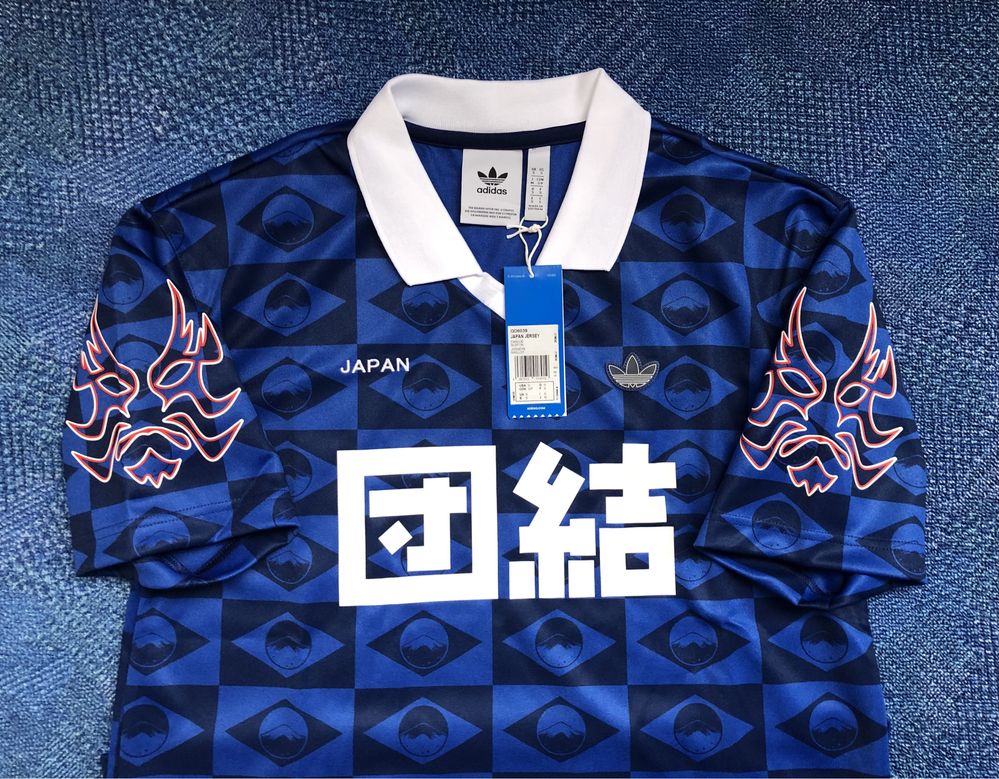 НОВА Adidas Bunga Men Japan Jersey ОРИГИНАЛНА мъжка тенисака - р.М