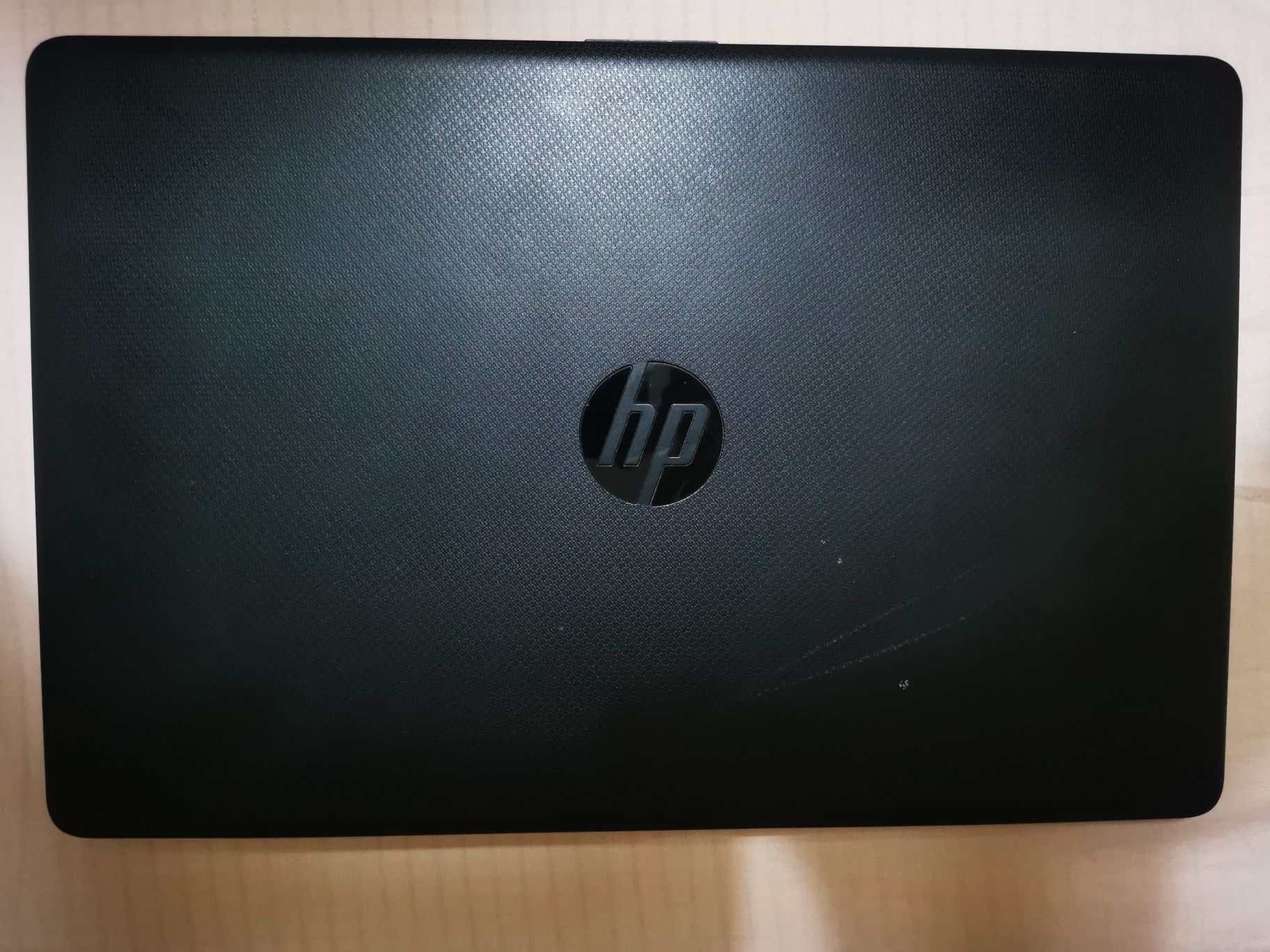 Vand Laptop HP 15-da1011nq