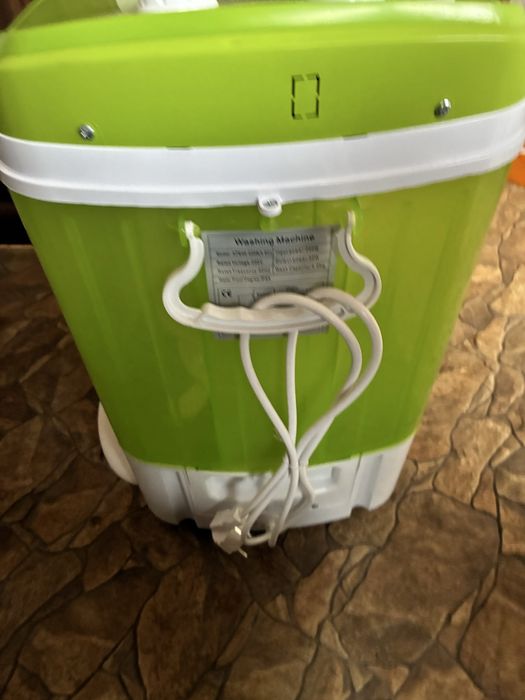 Mașină de spălat adidași