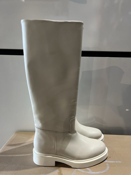 Висок ботуш Mis Pepas номер 36