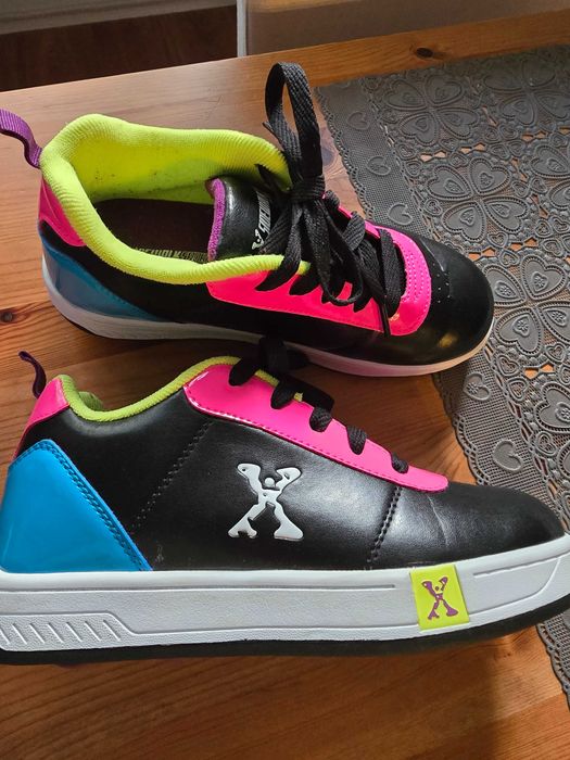 Детски маратонки с колелца