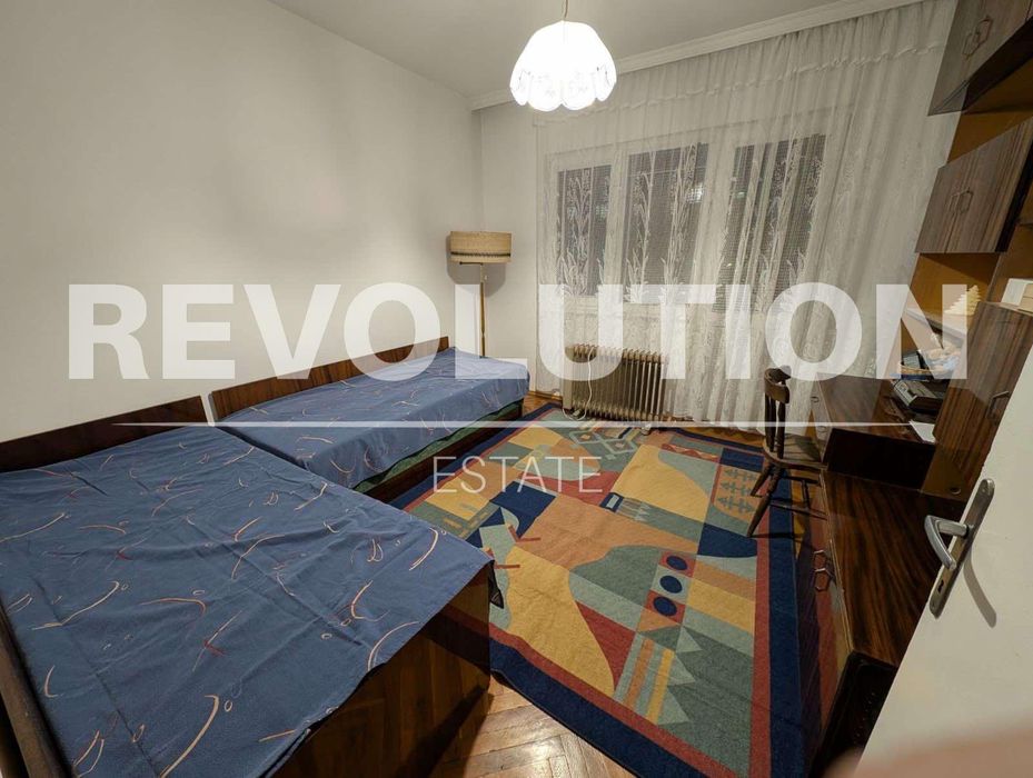 Дава се под наем Четиристаен апартамент в Варна, Чайка - 85 кв.м за 650 € - Снимка #7