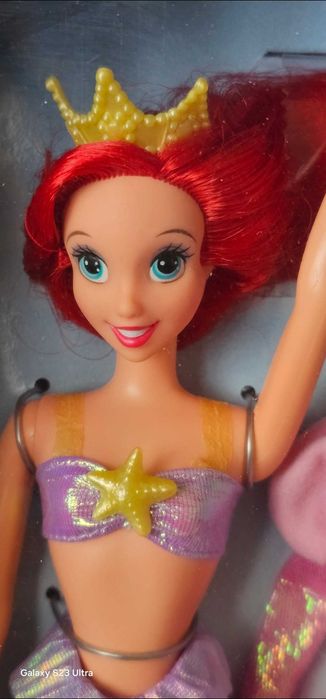 Много красива и рядка кукла Ариел