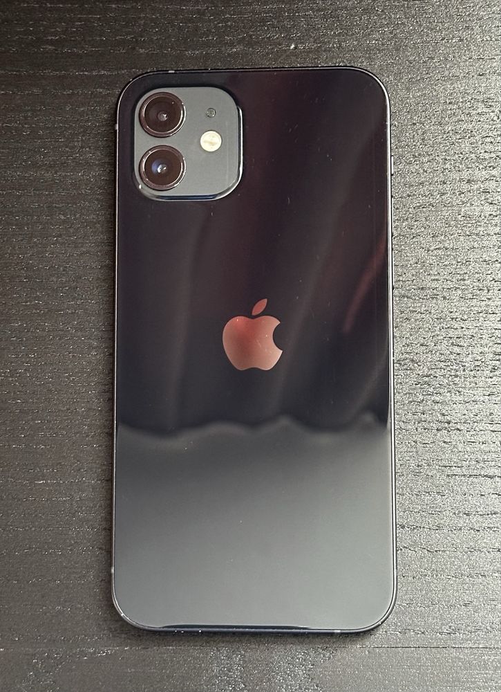 iPhone 12 128GB Black + кейсове