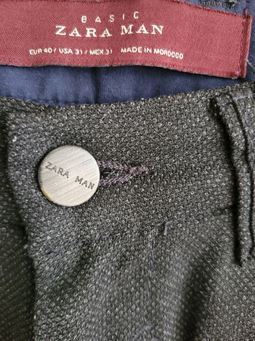 Vând pantaloni marca Zara, negri, mărimea M