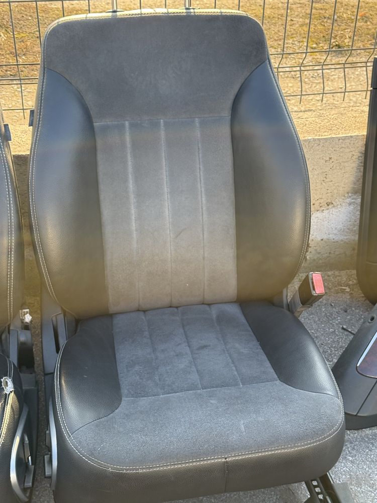 Салон за  Mercedes ML W164 - Кожа с алкантара