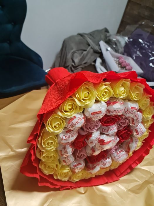 Aranjamente  cu florii din sapun si creogenate