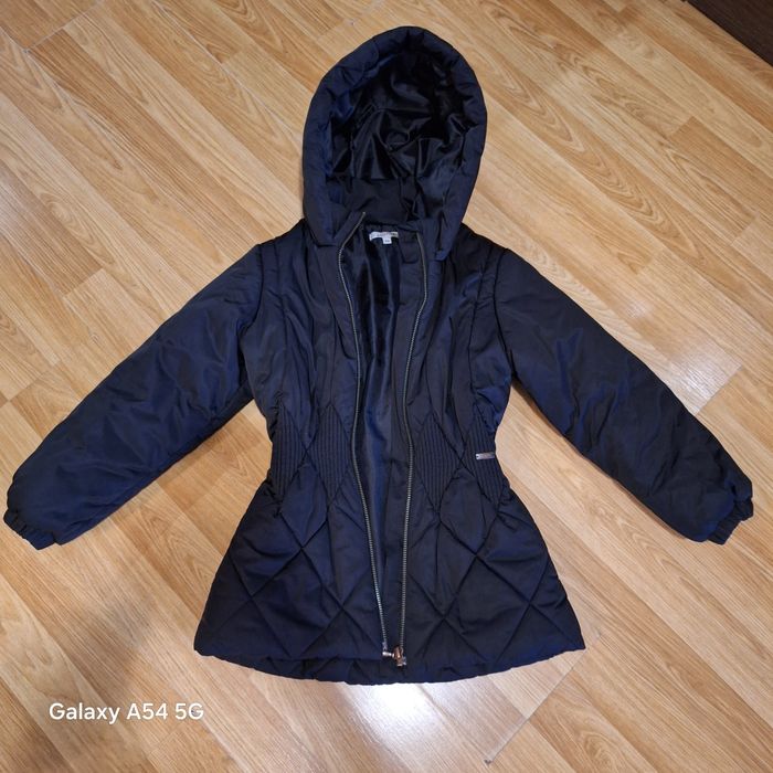 Черно вталено зимно яке