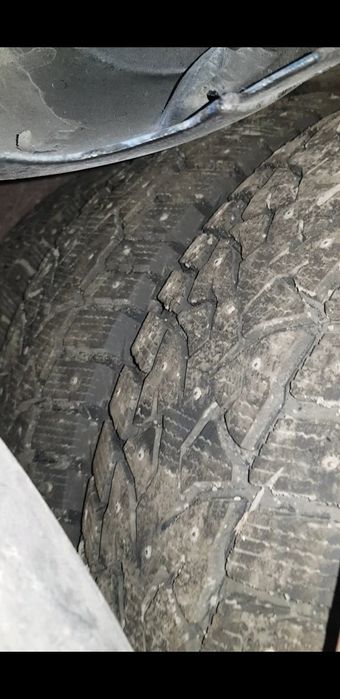 Шины 215.60 р 16