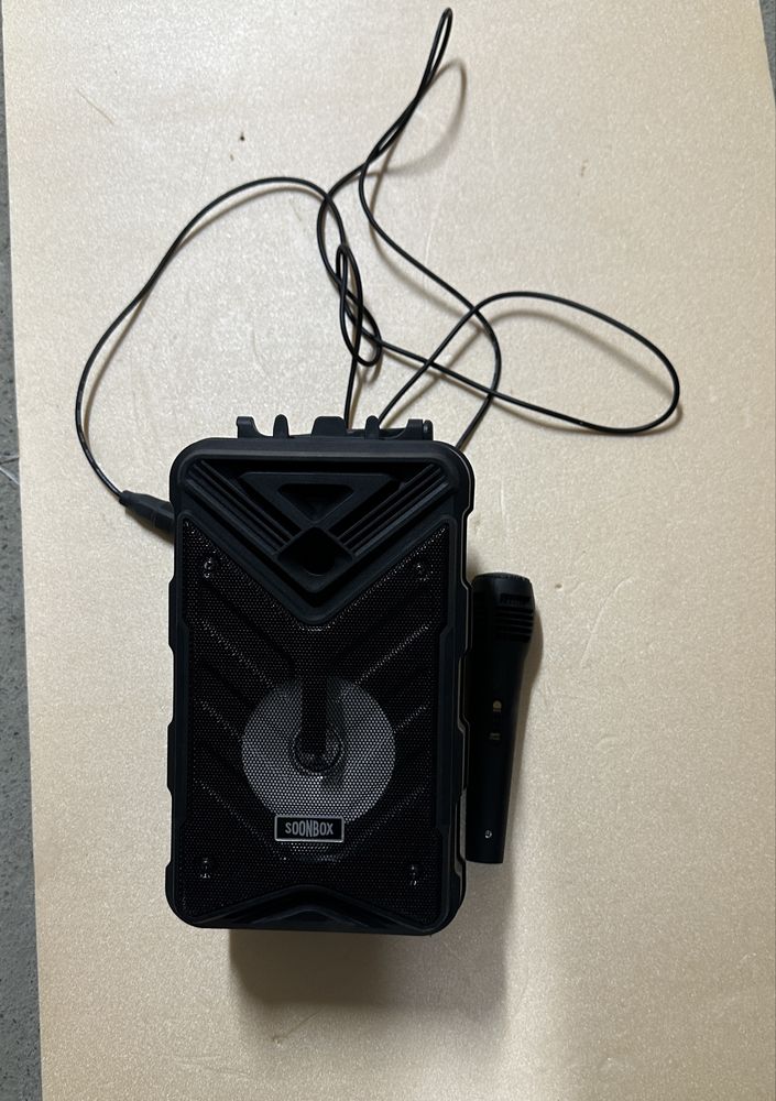 Bluetooth колонка с микрофоном