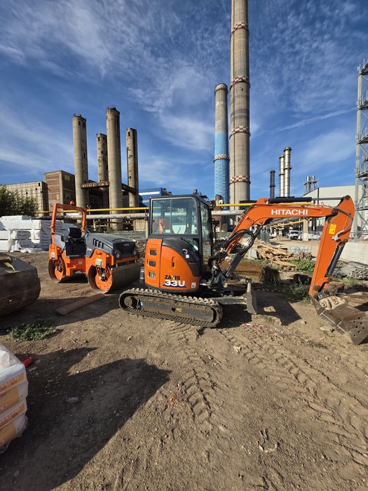 Excavator , Bobcat pe senile , Compactor