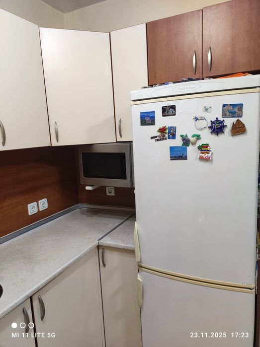 Продавам кухня без уредите