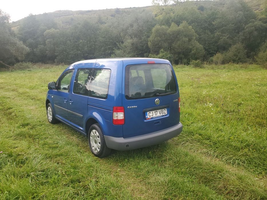 Vând Volkswagen Caddy Life 1,6 benzina+ gpl din 2006