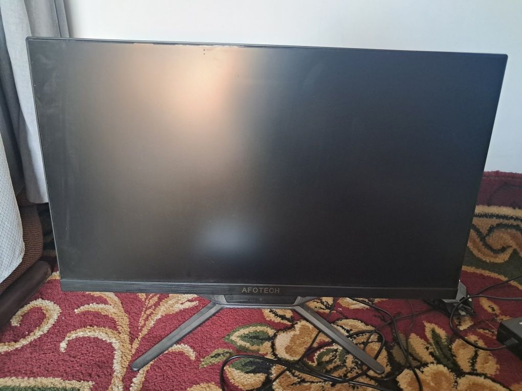 Моноблок (All-in-One)

Модель: DG2401

Диагональ экрана: 24 дюйма