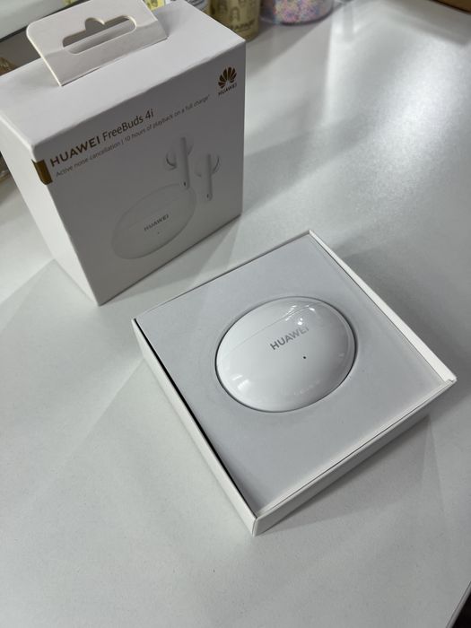 Vand Huawei FreeBuds 4i NOU!