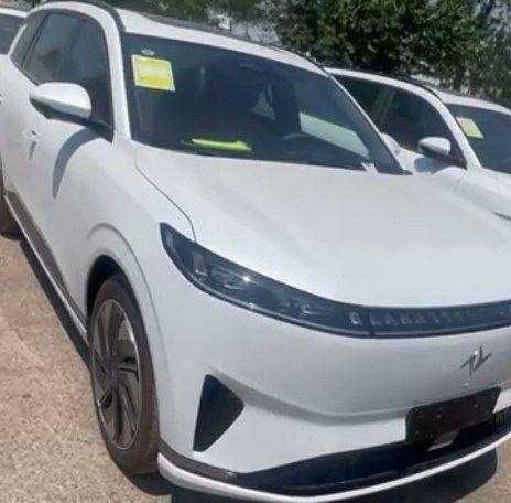 Dongfeng 008 ultra va max