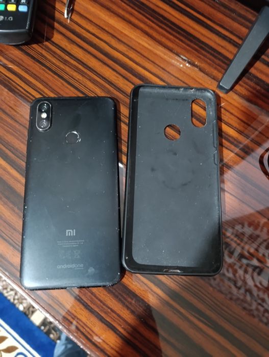продам xiaomi mi a2