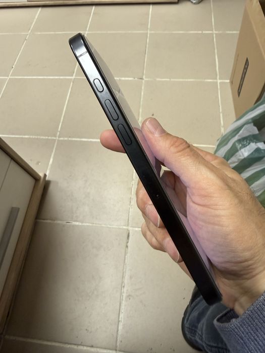 iPhone 16 Pro Max 256gb - комплект, отличен