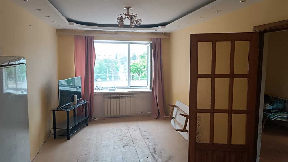 продам 2-х комнатную квартиру в Рудном