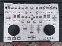 Vând consolă DJ Hercules DJ Console Rm x