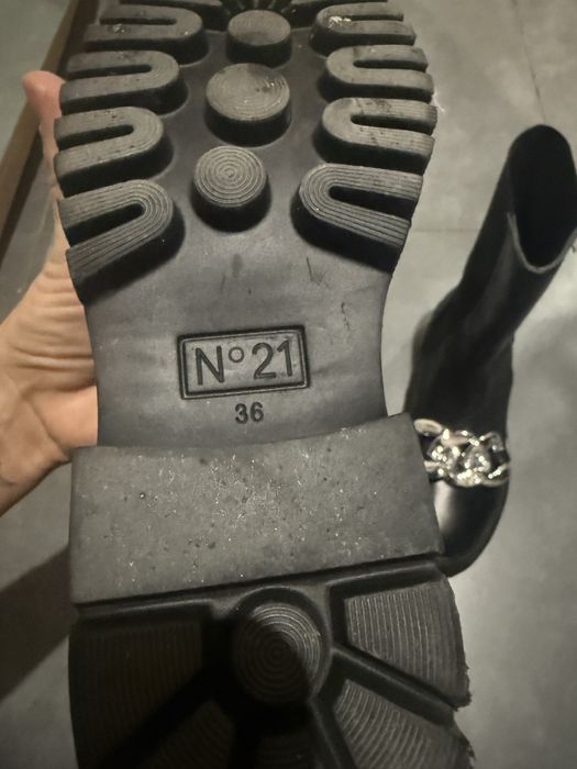 Боти N 21, номер 36