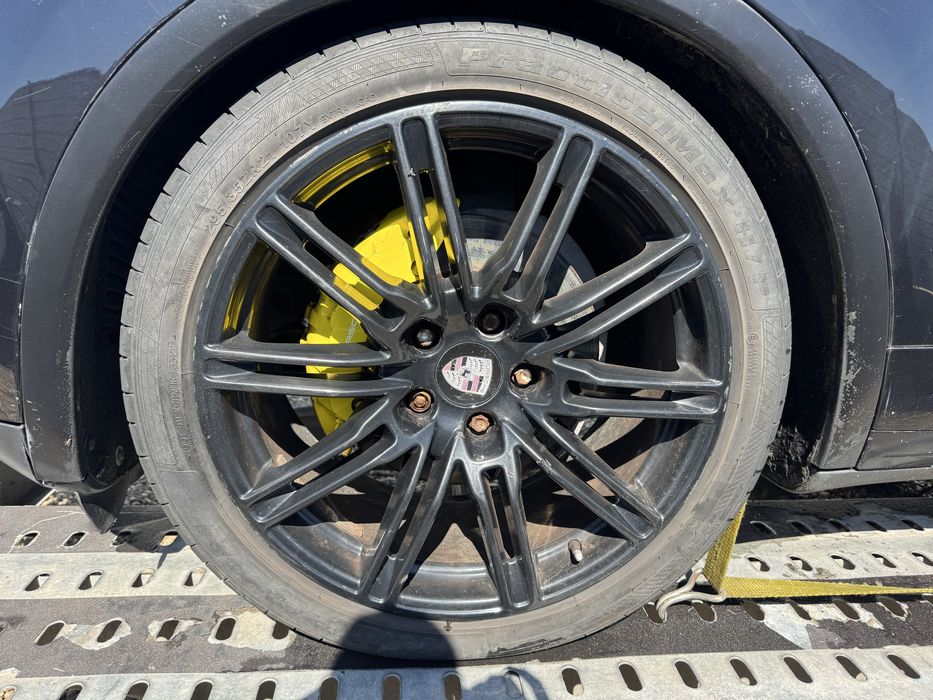 Dezmembrez / piese porsche cayenne 2012 3.0tdi crc