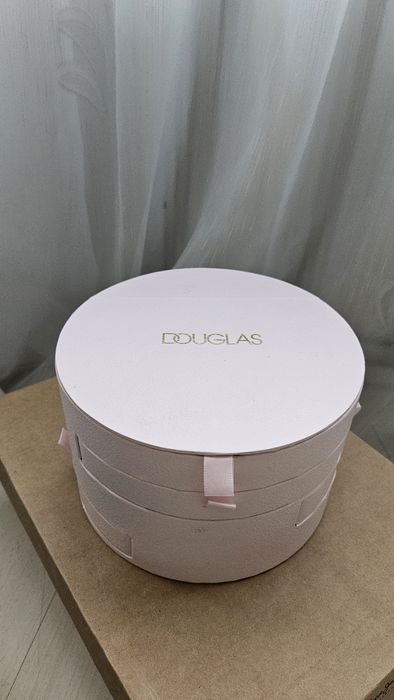 Beauty box Douglas / Кутия палитра Дъглас