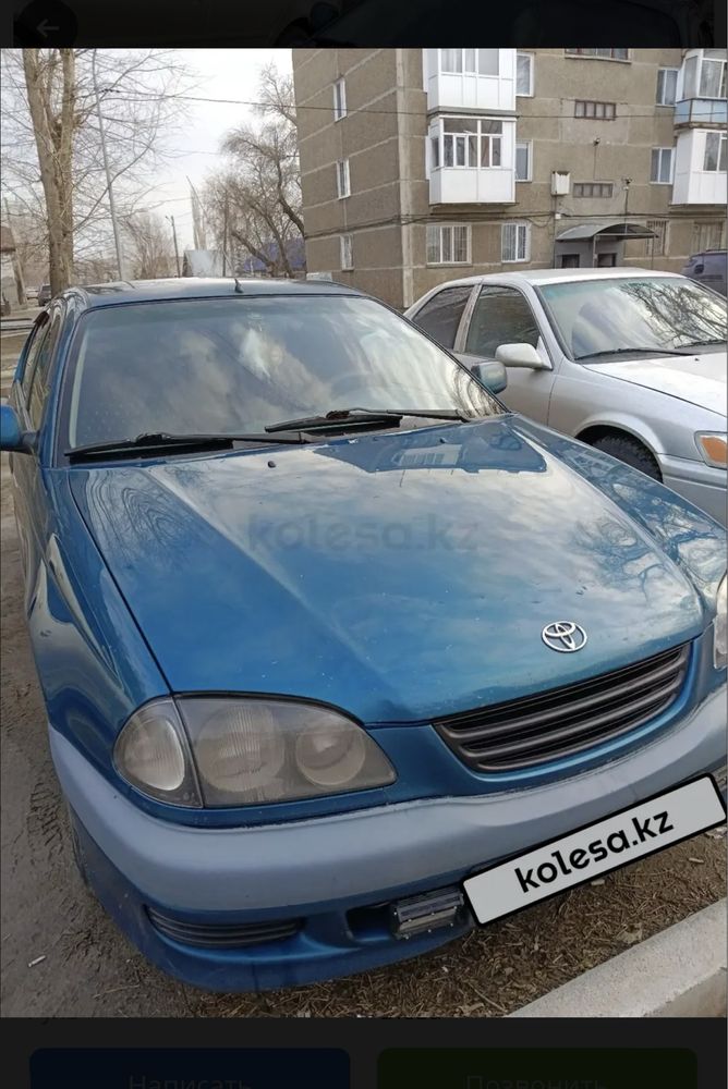 Продам toyota avensis