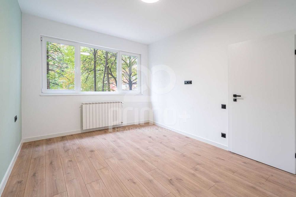 Продава се Тристаен апартамент в София, Борово - 70 кв.м за 3986 €/кв.м - Снимка #10