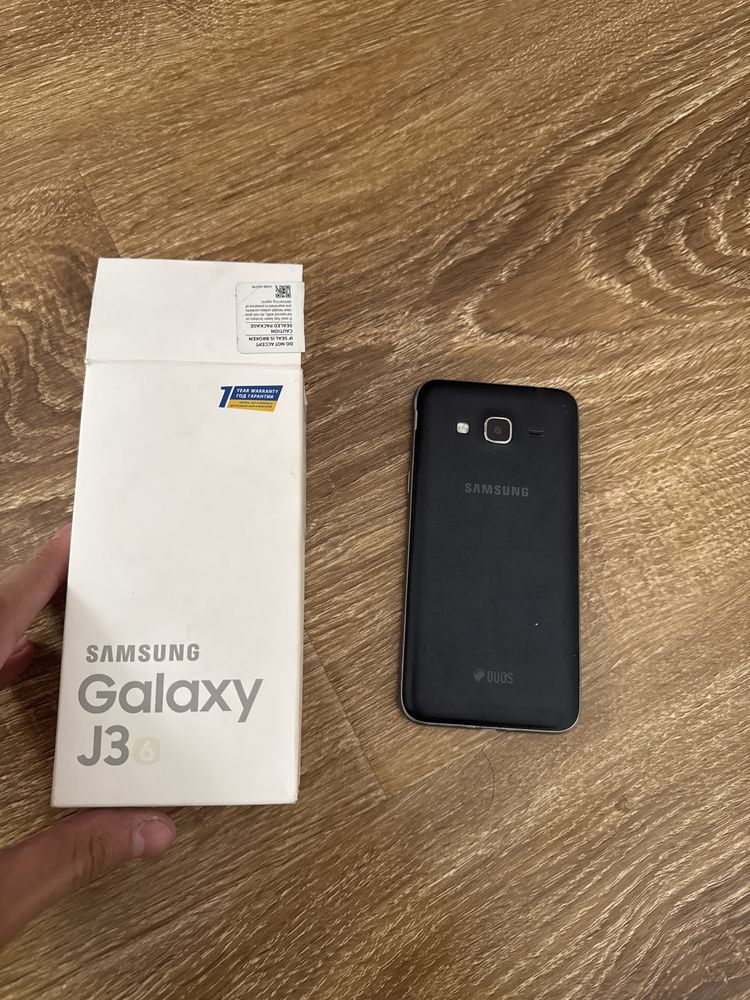 Samsung J 3 2 sim 8 gb 3 G
