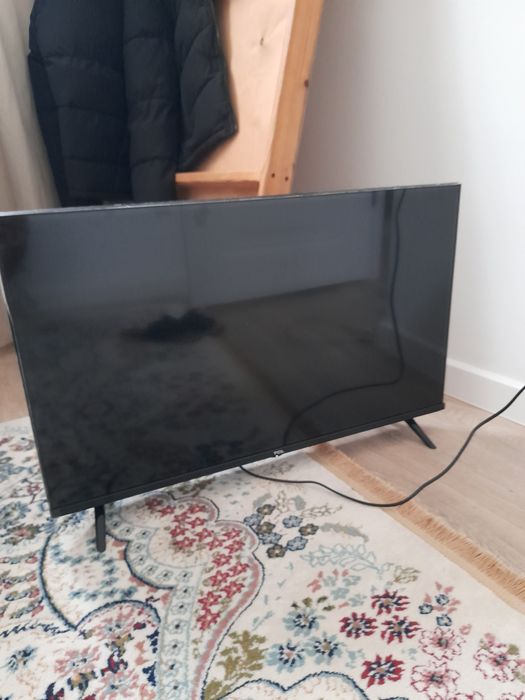 Телевизор      tcl