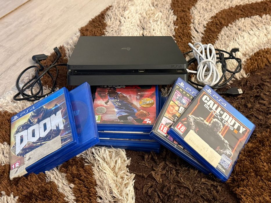 Vand Playstation 4 408gb