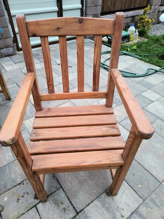 Scaune din lemn, 4 bucati