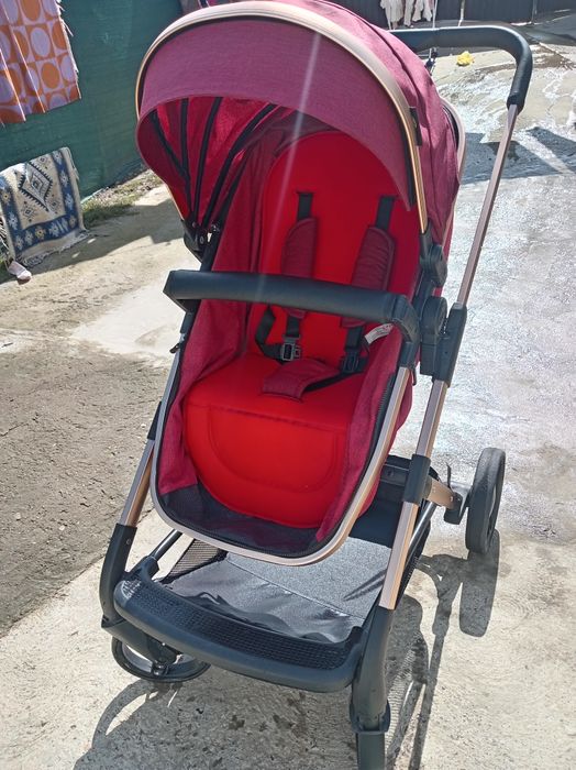 Cărucior 2 în 1 în stare foarte bună