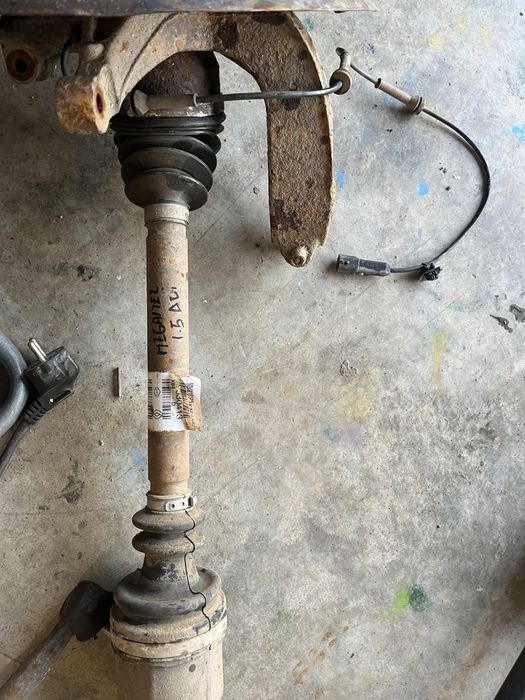 Vand planetara stanga Renault Megane 2 1.5 diesel euro 4 ! 2006-2008