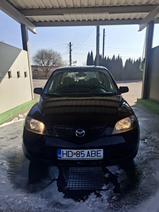 Vând mazda 2 2006