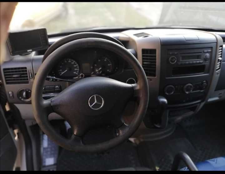Vând Mercedes Benz Sprinter 319 CDI, 2011, 3,5 tone, automată