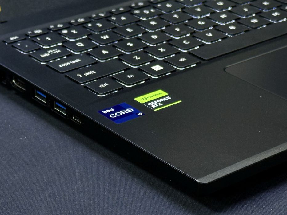 Acer Nitro i9-13900H RTX-4060 16/512GB