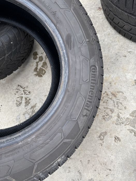 3 anvelope iarna Continental VanContactWinter 235/65r16C