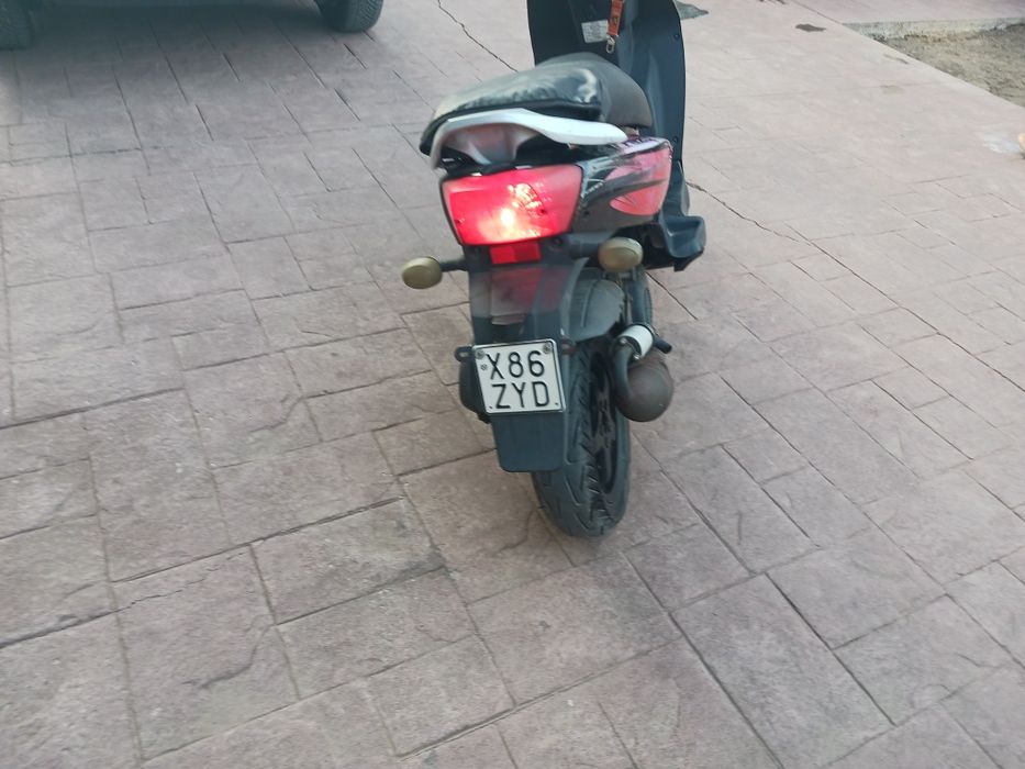 Scuter replică China PIAGGIO de 49