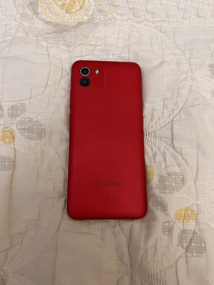 Продам Samsung A03 4гб/64гб