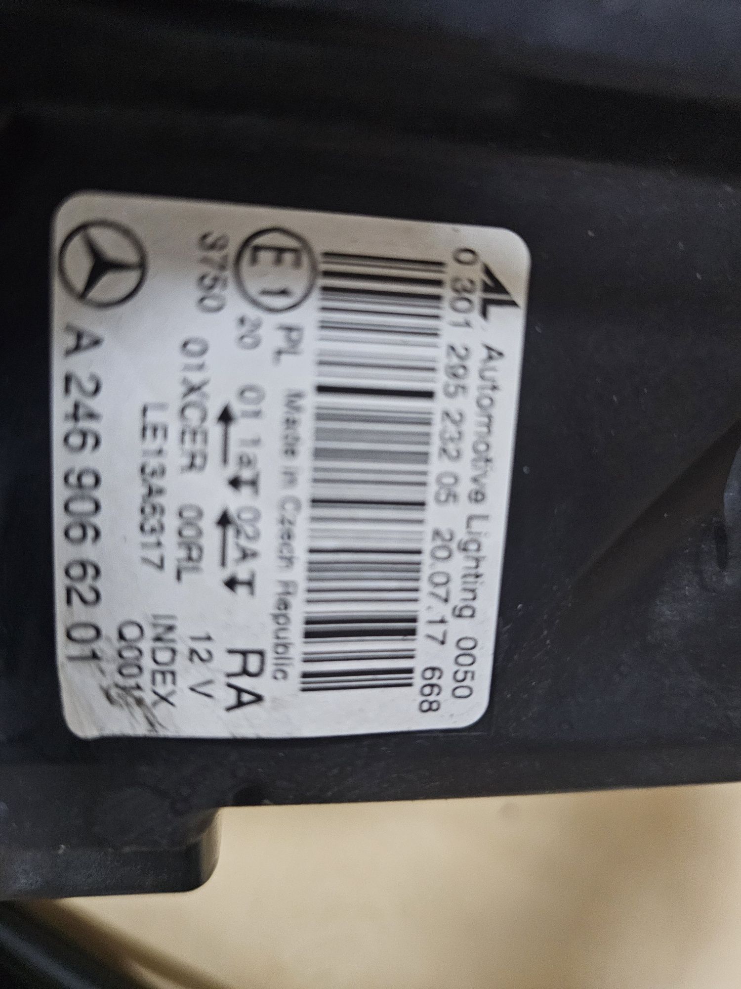 Десен фар фарове Mercedes B W246 desen far farove мерцедес 246