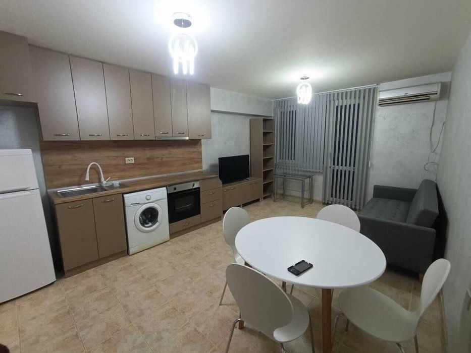 Двустаен апартамент в Каменица 1